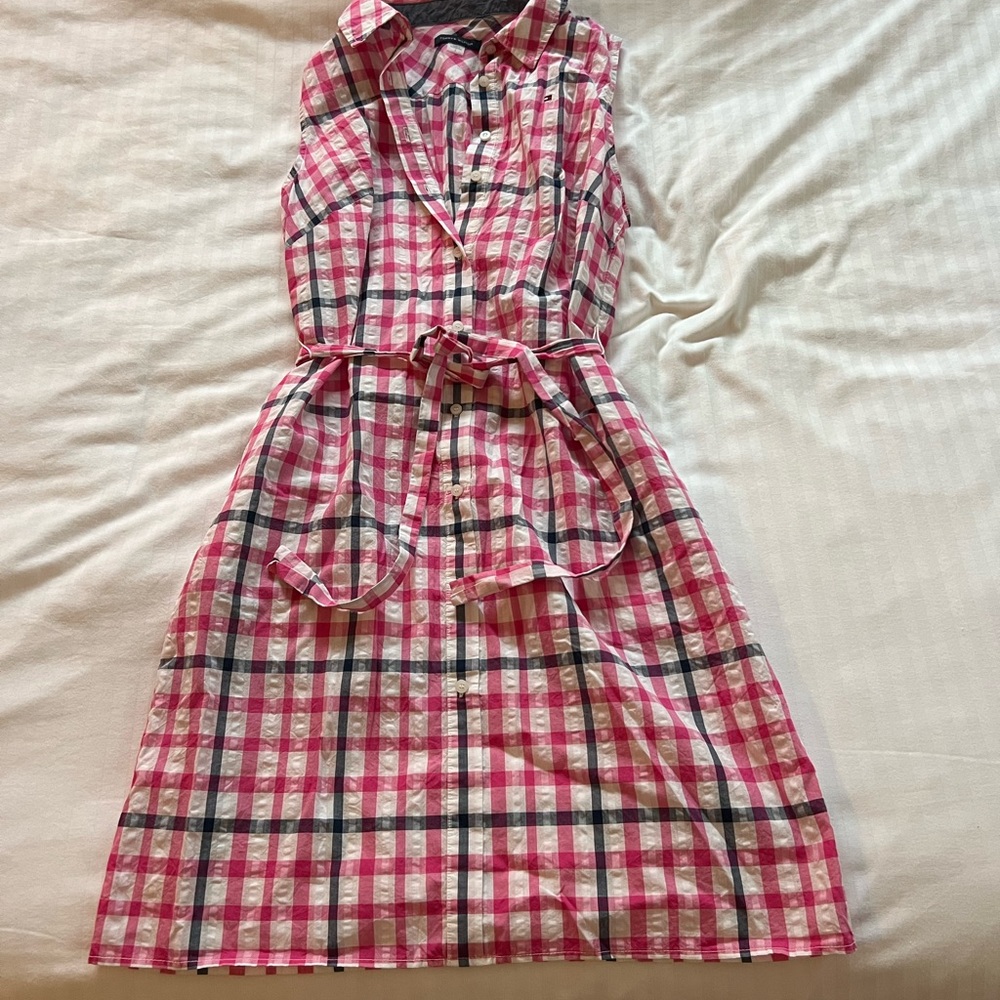 Tommy Hilfiger sleeveless sundress.  Pink.  Size 6.